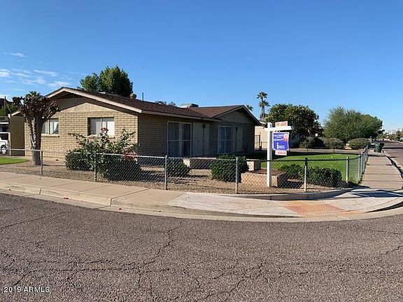 2nd image of 3445 E Earll Dr APT 2