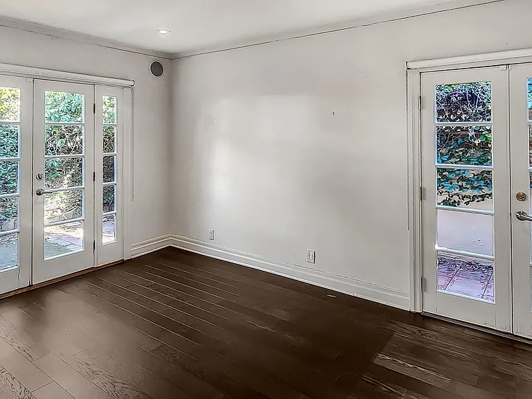 850 N La Jolla Ave — Photo 9