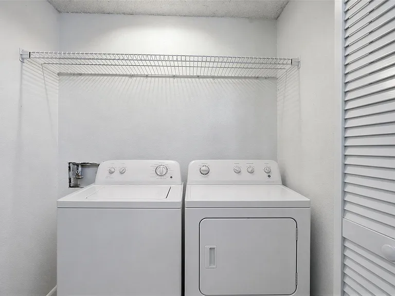 10110 Forum West Dr #321 — Photo 18