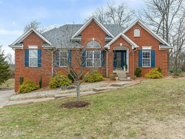 524 Wood Lake Dr, La Grange, KY 40031