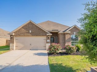 4033 McDonald Dr, Crowley, TX 76036