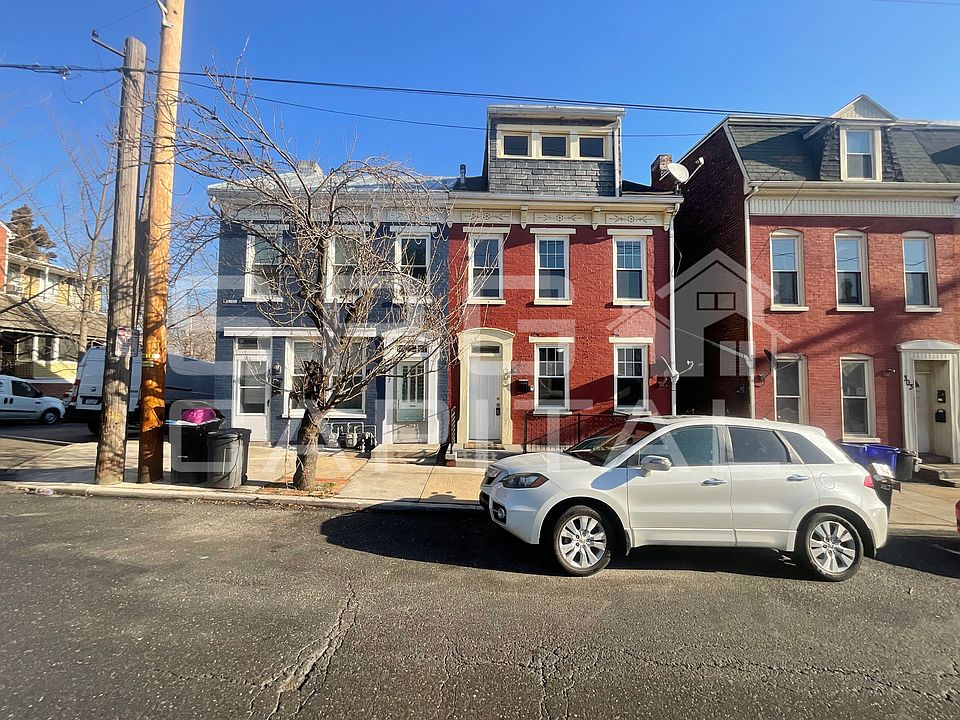 1st image of 305 N Newberry St