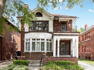 974 Nottingham Rd, Grosse Pointe, MI 48230