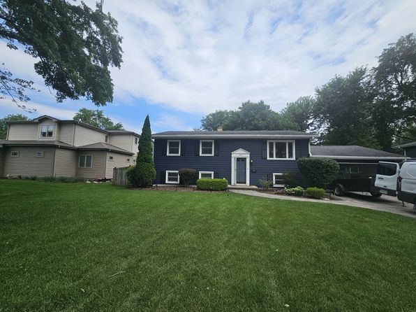 1108 Emerald Dr