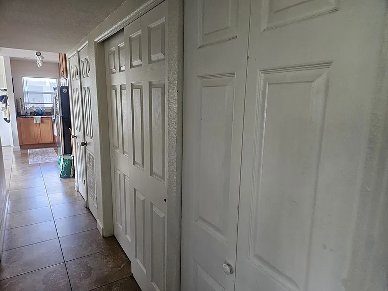 220 6th Ave N #6 — Photo 13