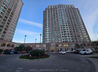 1 Lee Centre Dr #2206, Toronto, ON M1H 3J2