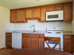 66 Warren Ave, Chelmsford, MA 01824