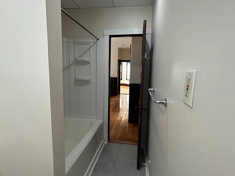 345 Earle St #2 — Photo 22