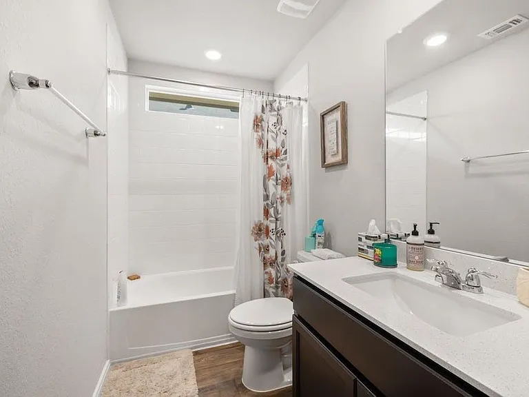 14013 Heywood Dr — Photo 13