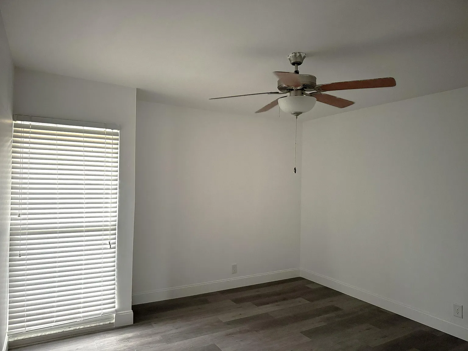 4 bed, 2.5 bath, 2080 sqft, $3,150 — Photo 2