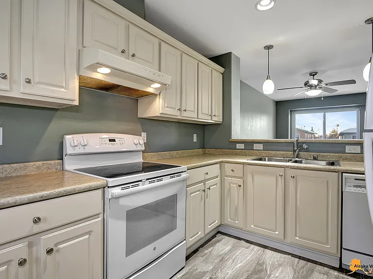 1515 Latouche St #2 — Photo 12