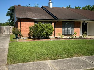 9307 Barrowhollow Dr, Houston, TX 77083