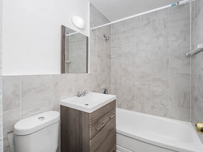 508 Dawes Rd — Photo 4