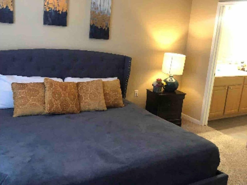 1st image of 7550 Seuss Dr