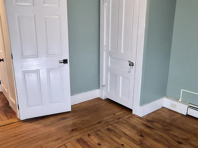 126 W Bow St #1 — Photo 6