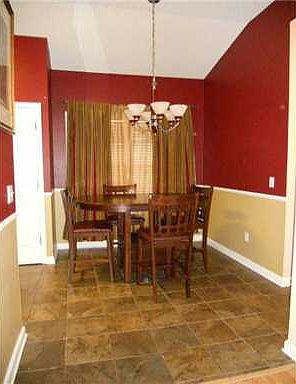 4th image of 2616 Delta Pointe Dr