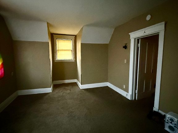 3rd image of 611 E Bronson St #625