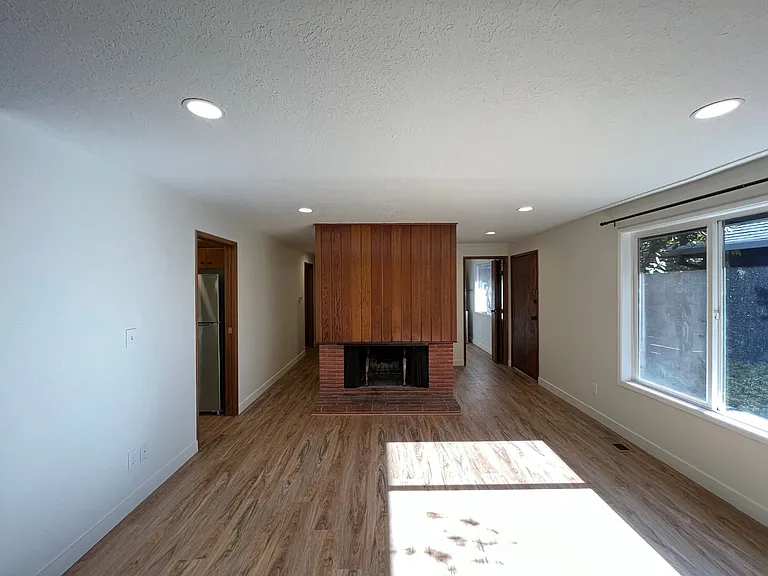 9007 SW Monterey Pl — Photo 13