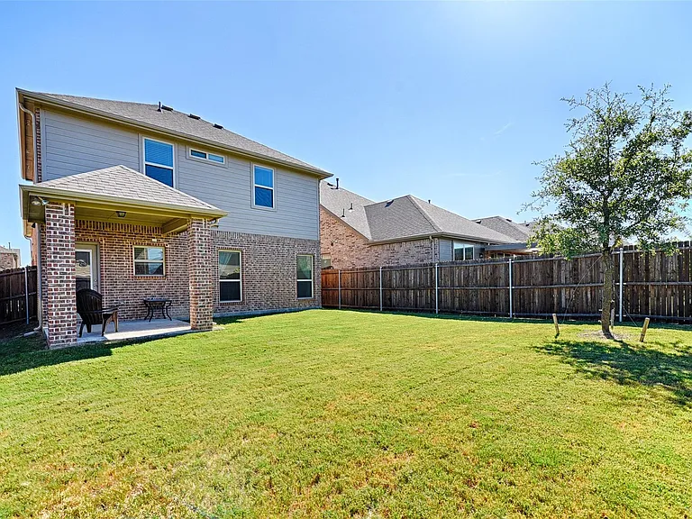 9900 Prairie Dog Ln — Photo 6