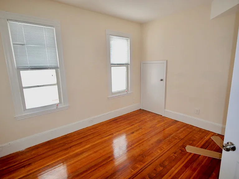 298 Lexington St #2 — Photo 5