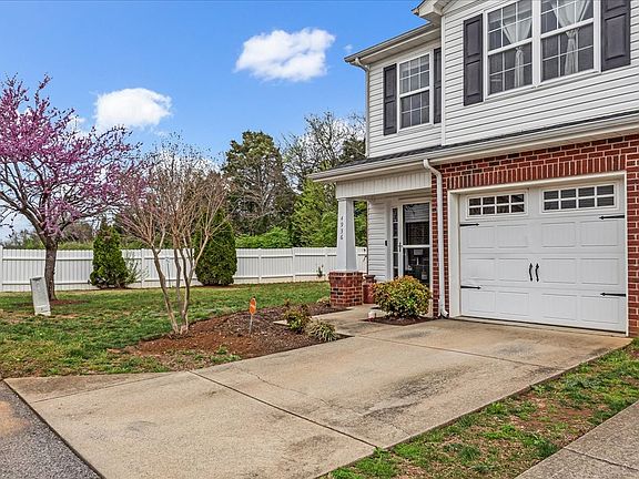 5th image of 4936 Laura Jeanne Blvd