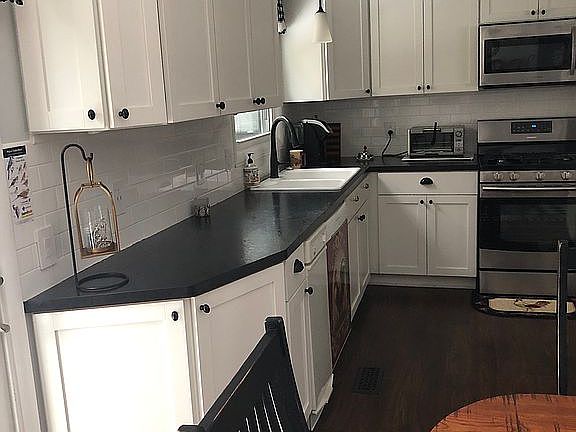 Left side kitchen