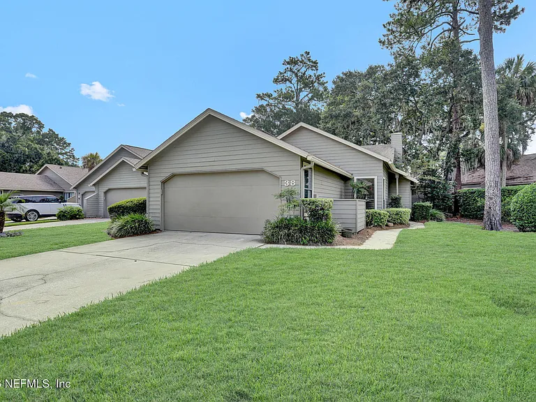 38 Loggerhead Ln — Photo 2