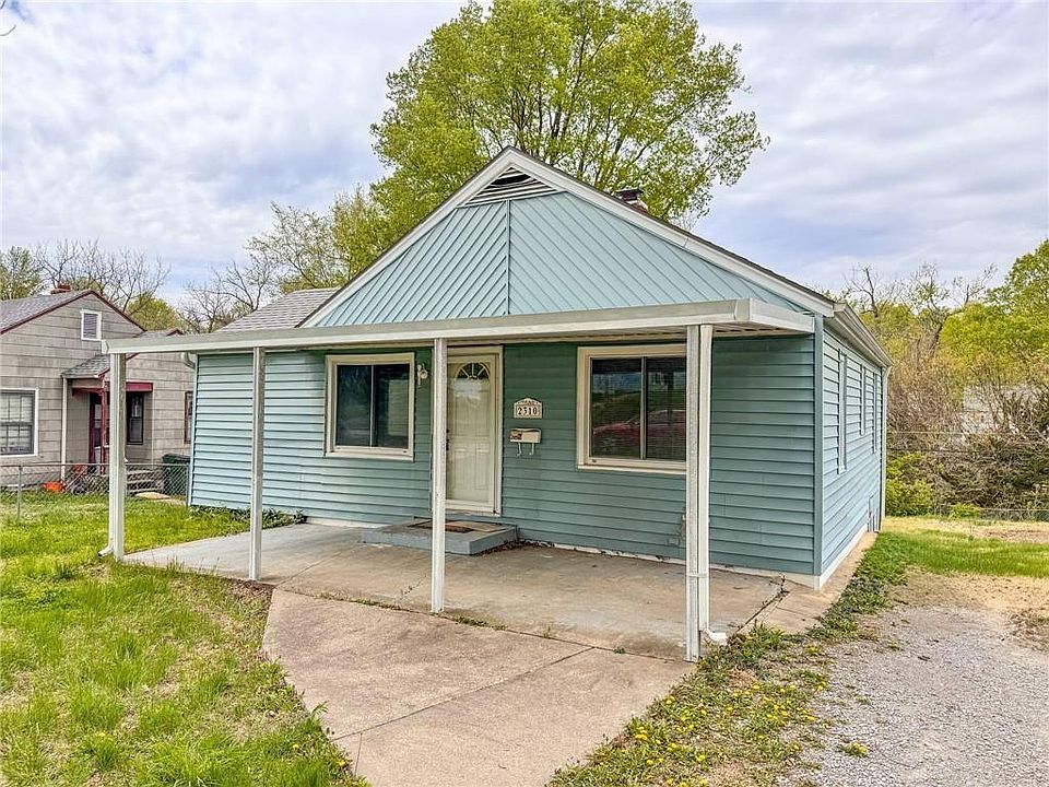 1st image of 2310 S Hall Rd