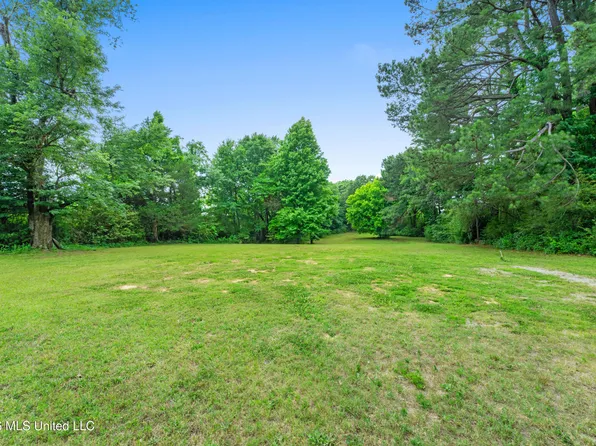 7231 N Hamilton Cir, Olive Branch, MS 38654