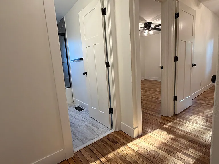 2250 Jules St — Photo 9
