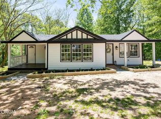 3095 Lotheridge Rd, Gainesville, GA 30501