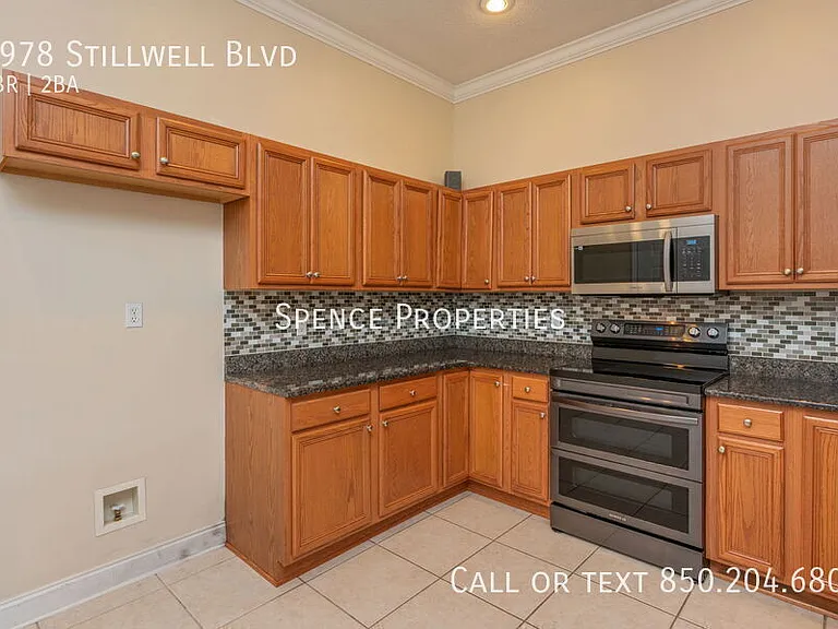 2978 Stillwell Blvd — Photo 5