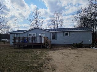 4886 Summit City Rd, Kingsley, MI 49649