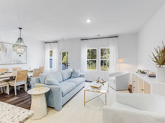 7th image of this home