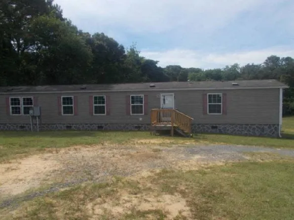49 Dameron Dr, Hague, VA 22469