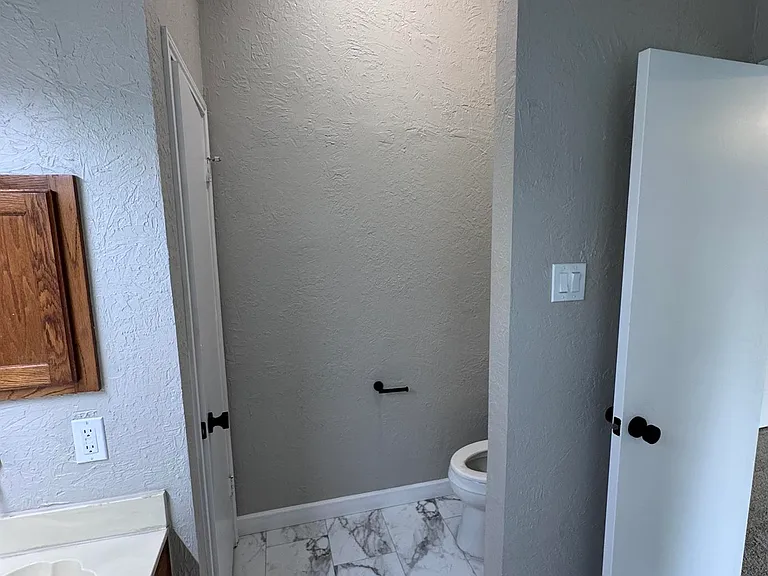 7722 Covington Dr — Photo 22