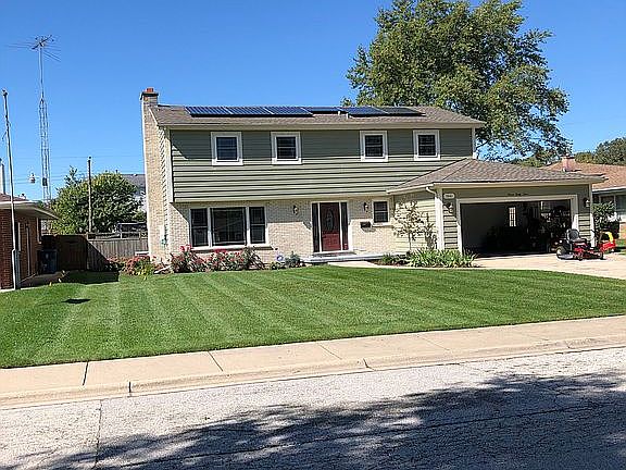 3rd image of 744 N Fordham Ave