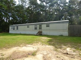 1058 Crestview Ln, McComb, MS 39648