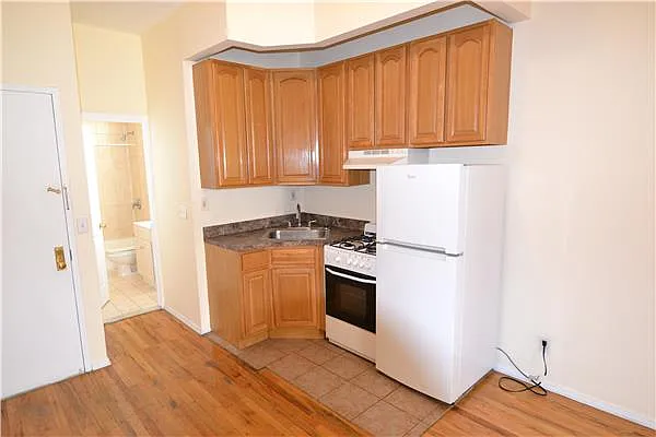 Rented by Voro NYC | media 4