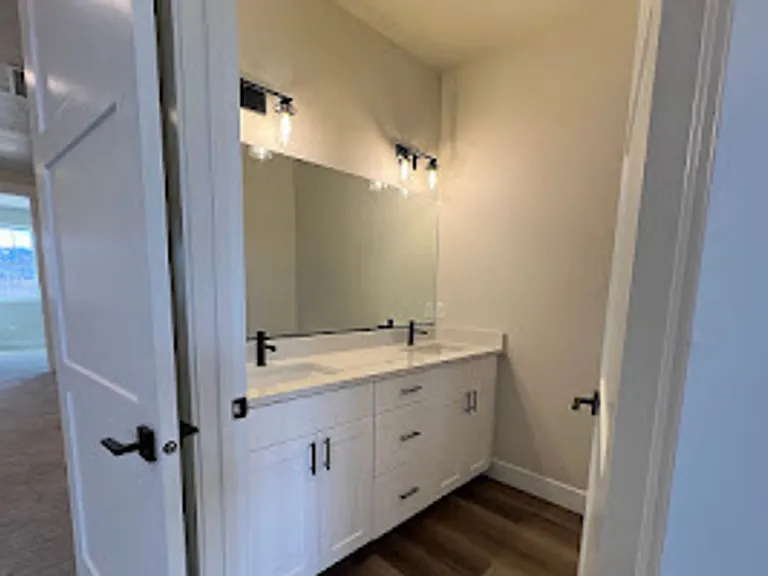 899 S Lincoln Ave #4 — Photo 10