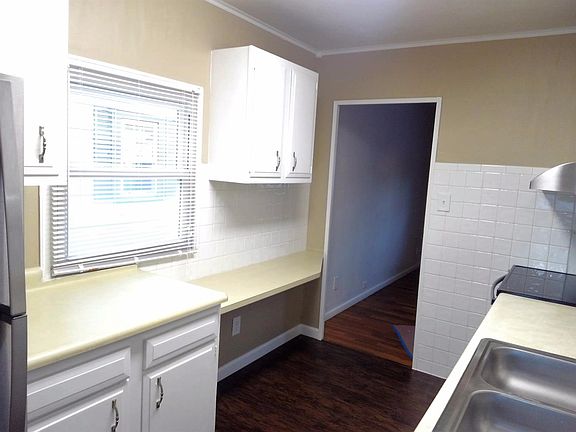 5th image of 2202 Bryant St