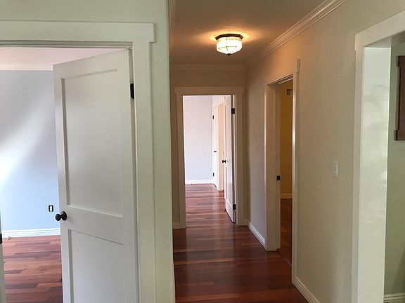 5th image of 641 N Beachwood Dr APT 2