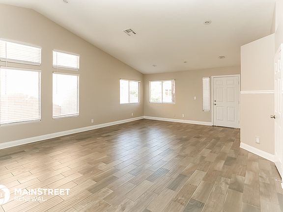 4th image of 7629 Silver Mallard Ave