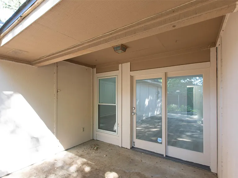 918 Tulane Dr — Photo 22
