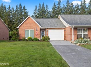 2925 Dominion Dr, Maryville, TN 37803