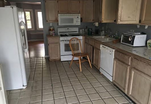 5th image of 6236 Mulberry Ave