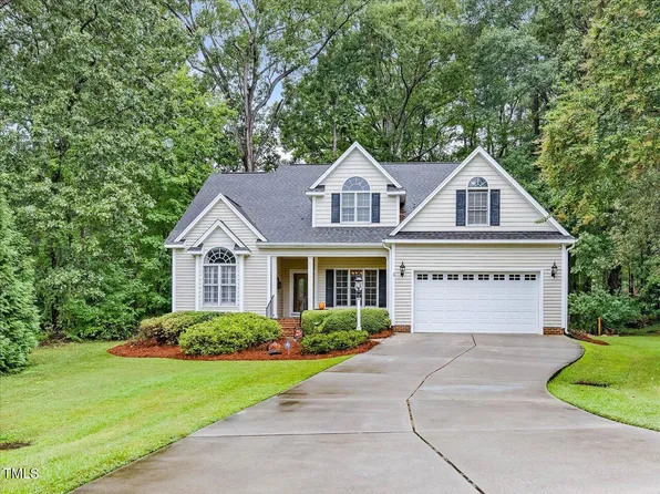 2204 Sedgefield Dr, Sanford, NC 27330