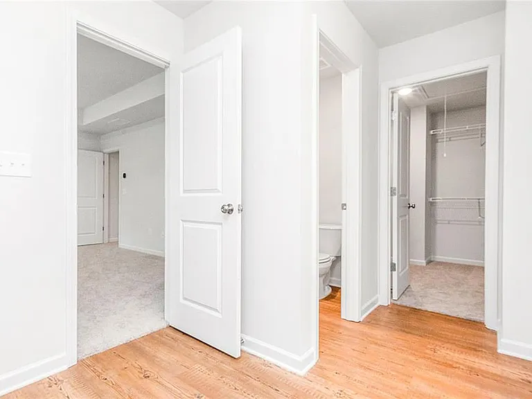 410 Point Place Dr — Photo 19
