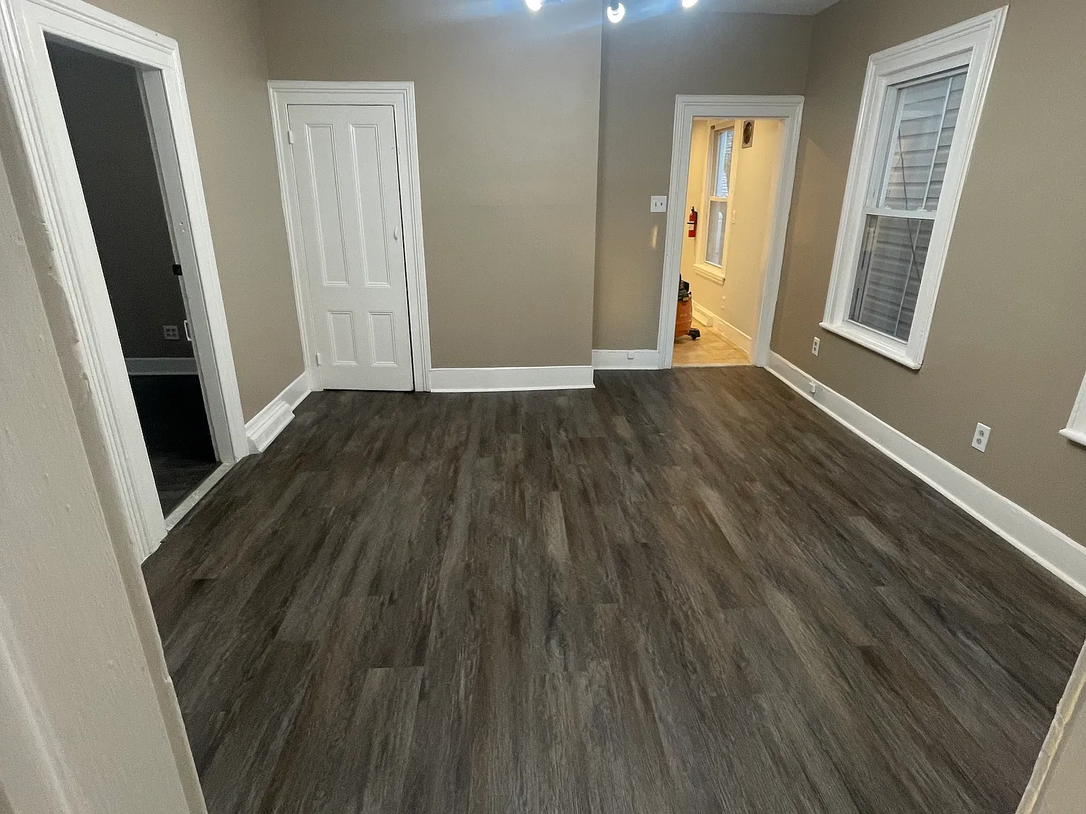 3 bed, $2,250 — Photo 3