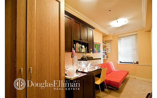 Rented by Douglas Elliman | media 8